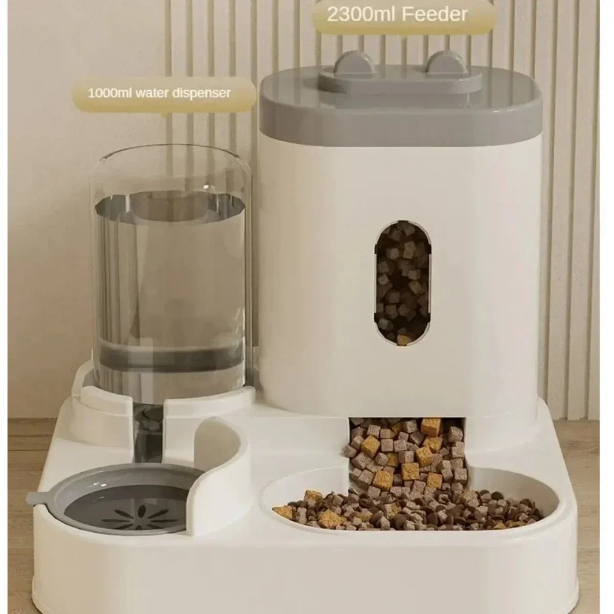 Smart Pet Feeder with Water